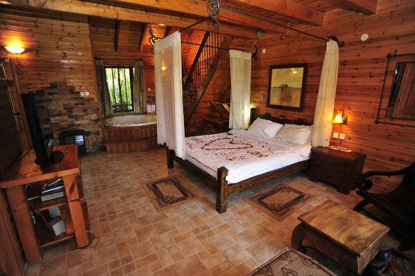 Отель Miryam'S Mansion Kfar Hoshen Экстерьер фото